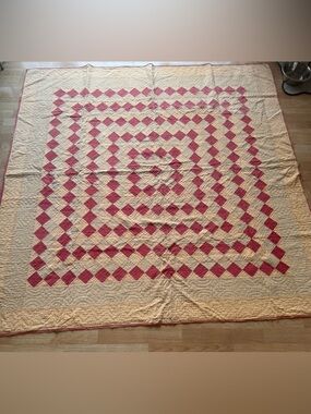 Antique Checkered Pennsylvania Quilt 70×71